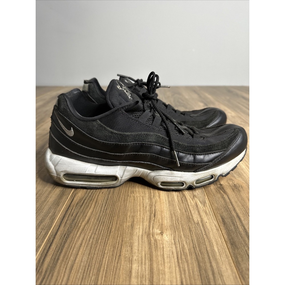 Men's 13 Nike Air Max 95 "Rebel Skulls" Black And White Rare (538416-008)